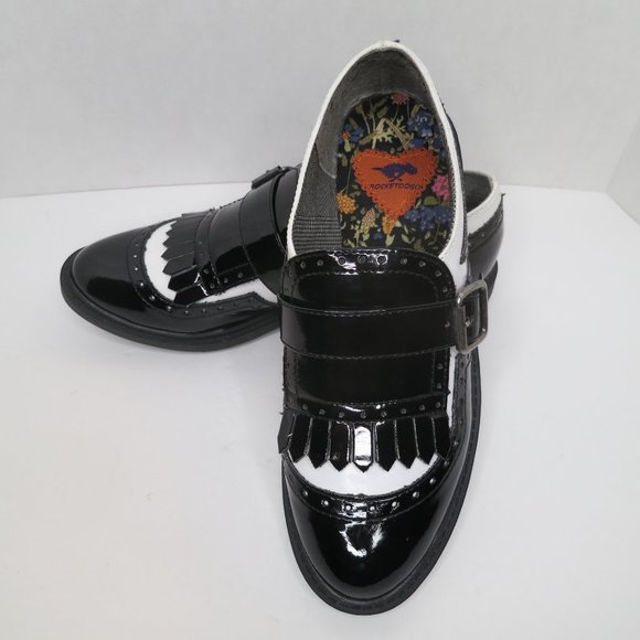 Women’s Rocket Dog Horace 8M Black White Patent Leather Oxford w Buckle - Picture 1 of 14